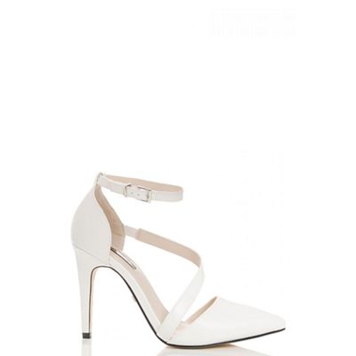 White strap pointed toe courts